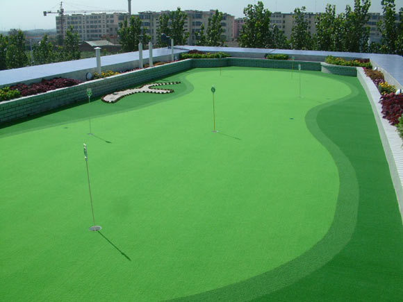 高爾夫果嶺人造草坪球場